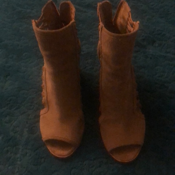 Open toe booties - Picture 2 of 4
